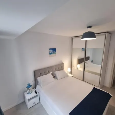 Alisa Apartment Wave 3 Appartement Năvodari